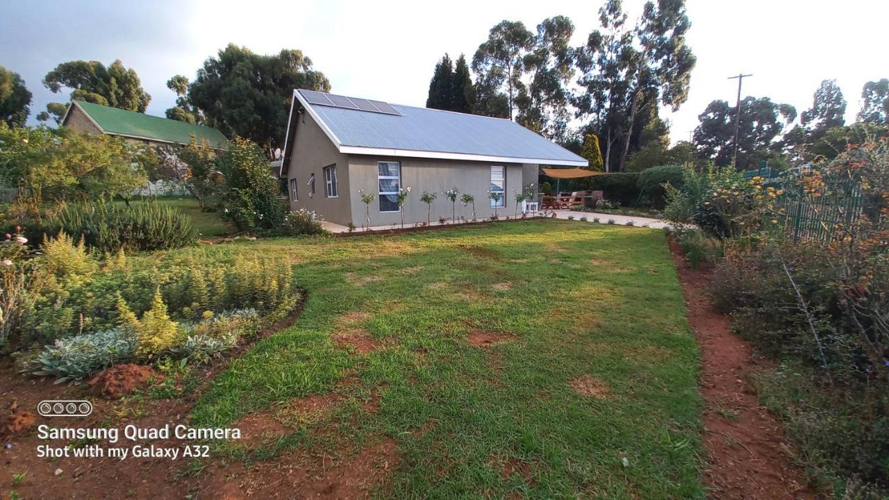 Sirimiri Cottage Dullstroom Exterior photo